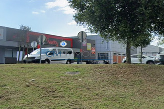 location localcommercial dax 40100