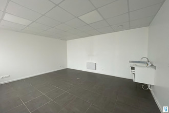 location localcommercial deville-les-rouen 76250