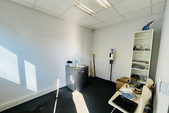 location localcommercial eguilles 13510