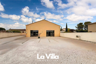 location localcommercial entraigues-sur-la-sorgue 84320