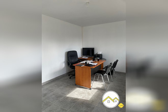 location localcommercial erbray 44110
