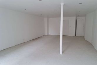 location localcommercial ernee 53500