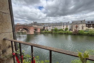 location localcommercial espalion 12500