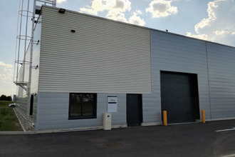 location localcommercial flevy 57365