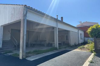 location localcommercial fouras 17450