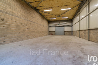 location localcommercial freneuse 78840