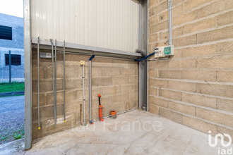 location localcommercial freneuse 78840