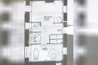 location localcommercial genas 69740