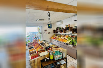 location localcommercial graveson 13690