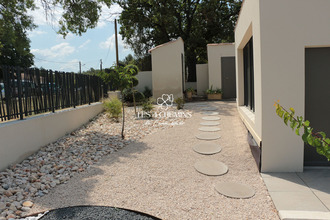 location localcommercial greasque 13850