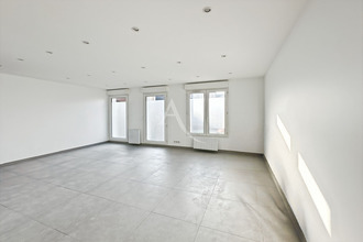 location localcommercial guyancourt 78280