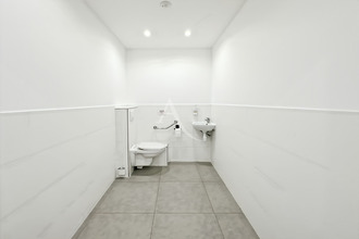 location localcommercial guyancourt 78280