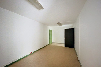 location localcommercial hangenbieten 67980