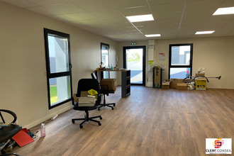 location localcommercial honguemare-guenouville 27310