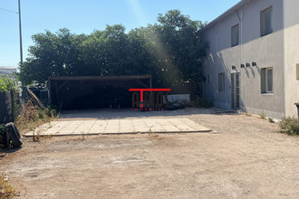 location localcommercial hyeres 83400
