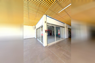 location localcommercial hyeres 83400