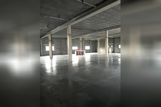 location localcommercial hyeres 83400