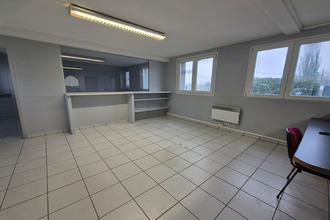 location localcommercial la-chapelle-d-armentieres 59930
