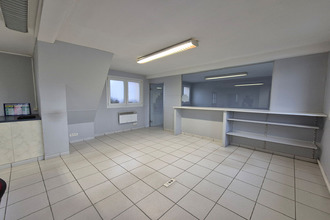 location localcommercial la-chapelle-d-armentieres 59930