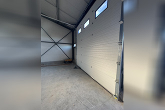 location localcommercial la-cote-st-andre 38260