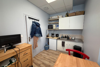 location localcommercial la-cote-st-andre 38260