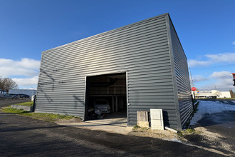 location localcommercial la-couronne 16400