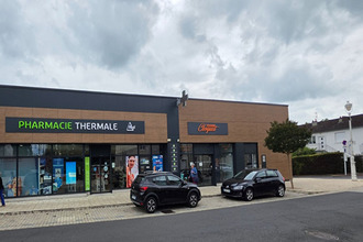 location localcommercial la-roche-posay 86270