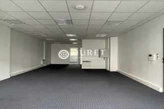 location localcommercial la-roche-sur-yon 85000