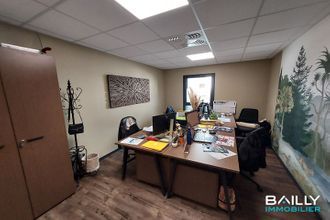 location localcommercial la-roche-sur-yon 85000