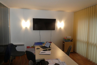 location localcommercial la-roche-sur-yon 85000