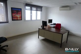 location localcommercial la-roche-sur-yon 85000