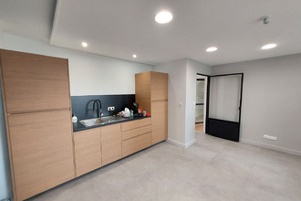 location localcommercial la-roche-sur-yon 85000