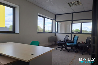 location localcommercial la-roche-sur-yon 85000