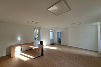 location localcommercial la-roche-sur-yon 85000