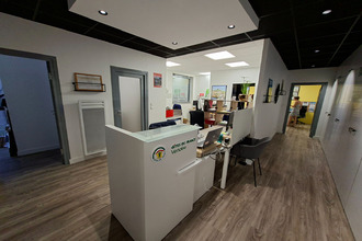 location localcommercial la-roche-sur-yon 85000