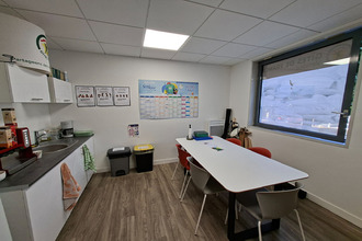 location localcommercial la-roche-sur-yon 85000