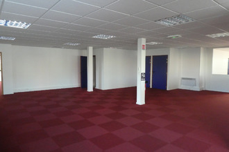 location localcommercial la-roche-sur-yon 85000
