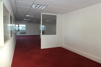 location localcommercial la-roche-sur-yon 85000