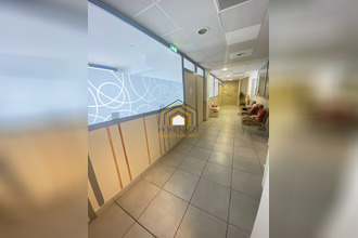 location localcommercial la-tour-du-pin 38110