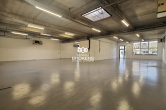 location localcommercial la-verriere 78320