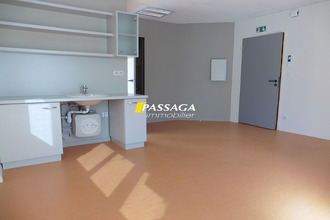 location localcommercial laissac 12310