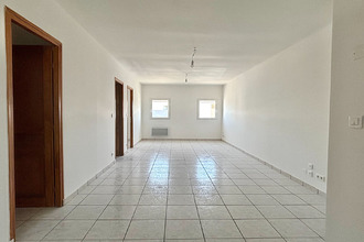location localcommercial lambesc 13410