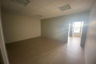 location localcommercial lanvallay 22100