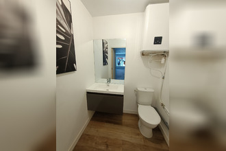 location localcommercial laval 53000