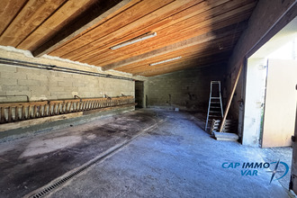 location localcommercial le-beausset 83330
