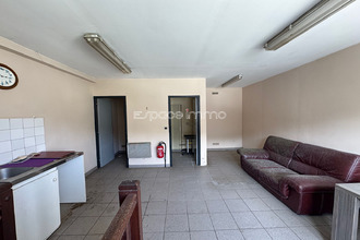 location localcommercial le-houlme 76770