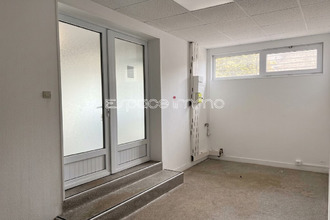 location localcommercial le-houlme 76770