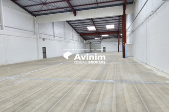 location localcommercial le-mesnil-amelot 77990