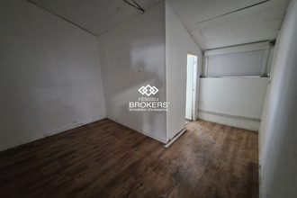 location localcommercial le-pin 77181