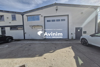 location localcommercial le-pin 77181